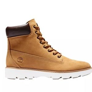 Like-New Women’s Timberland leather boots